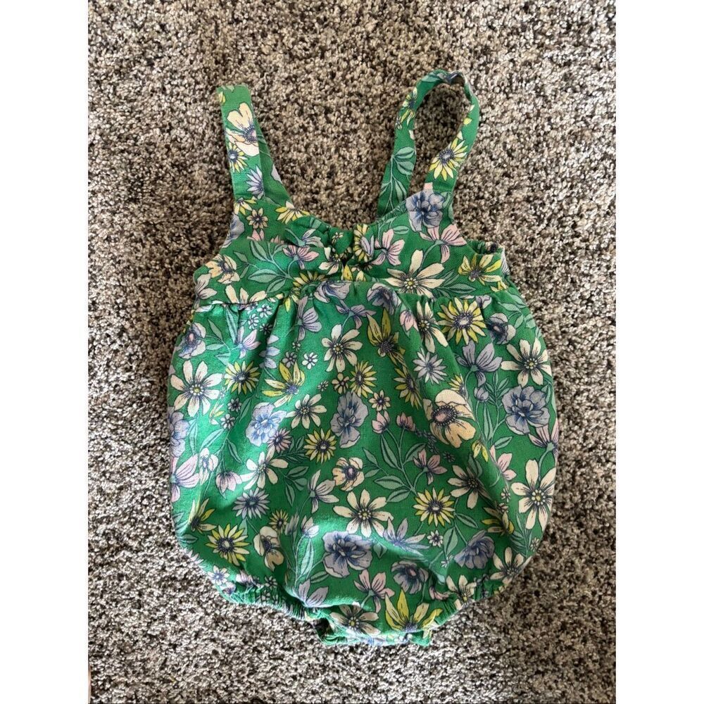 ❤️Old Navy Floral Baby Romper